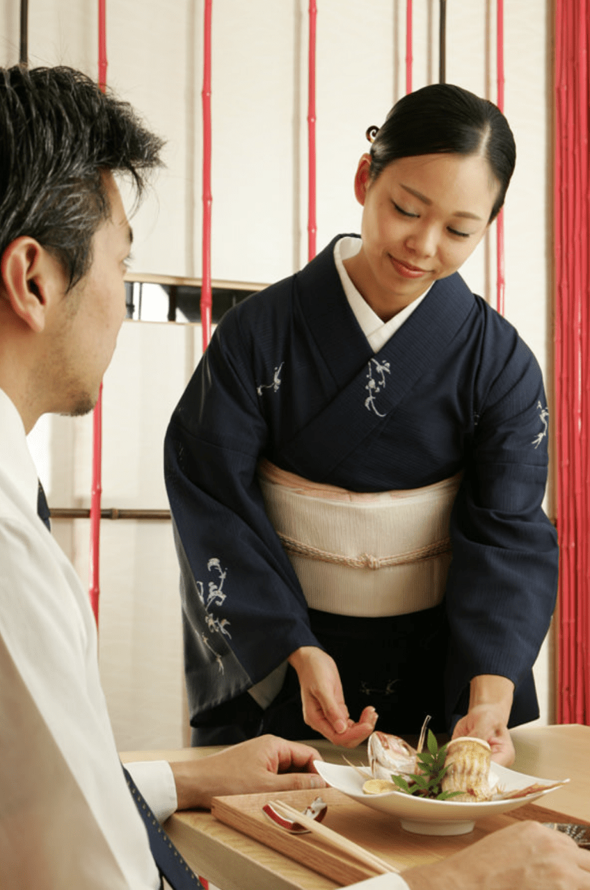 御料理 盈月 店内の様子